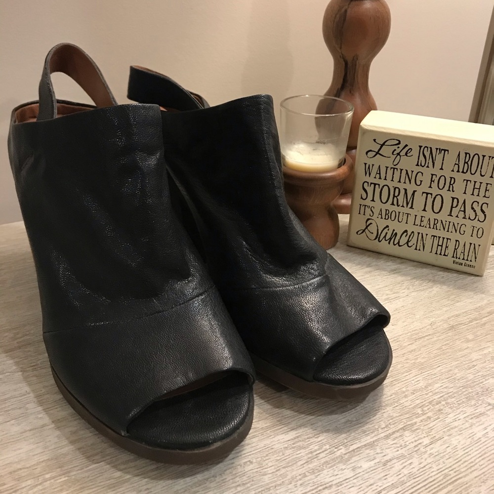 Lucky Brand, Black Heels